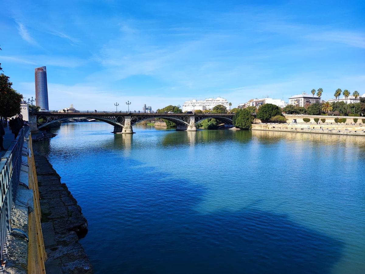 Betis del Oro Appartement Sevilla Buitenkant foto