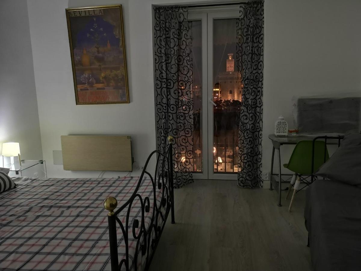 Betis del Oro Appartement Sevilla Kamer foto